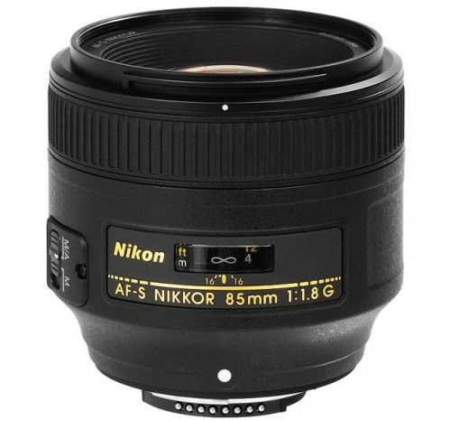 لنز دوربین نیکون